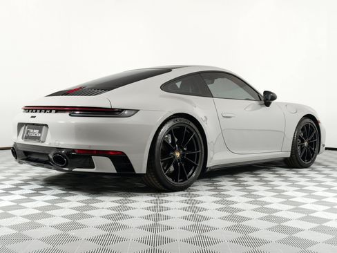Used 2024 Porsche 911 Carrera RWD image 7