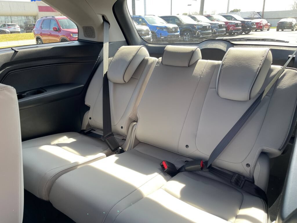 Certified 2024 Honda Odyssey EX image 15