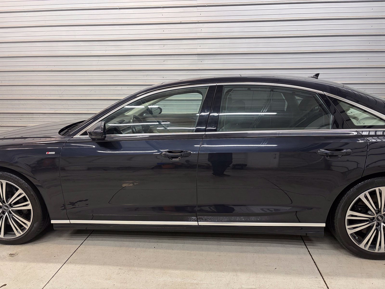 Used 2021 Audi A8 L 4.0T w/ Luxury Package AWD/4WD image 9