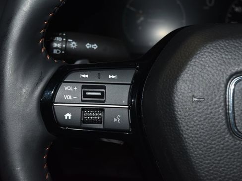 Used 2023 Honda CR-V Sport Touring image 9