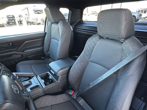 Used 2025 Toyota Tacoma SR image 22
