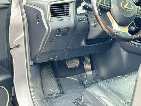 Used 2021 Lexus RX 350L Luxury w/ Accessory Package image 18
