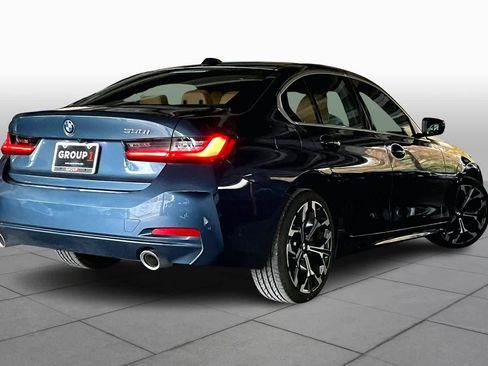 Certified 2025 BMW 330i Sedan image 12