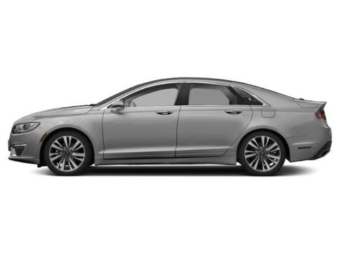 Used 2018 Lincoln MKZ Premiere FWD image 3