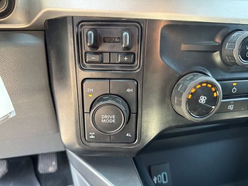 Used 2024 Ford F250 XLT w/ FX4 Off-Road Package AWD/4WD image 41