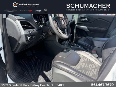 Certified 2022 Jeep Cherokee Latitude AWD/4WD image 12