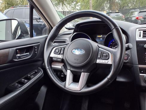 Used 2017 Subaru Outback 3.6R Limited image 19