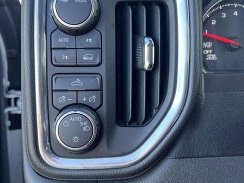 Used 2020 Chevrolet Silverado 1500 LT w/ All-Star Edition image 12