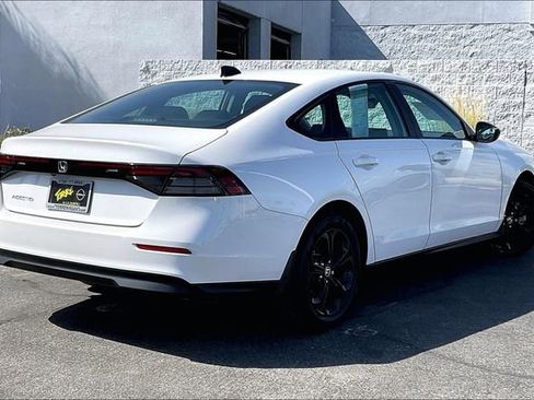 Used 2025 Honda Accord SE image 13