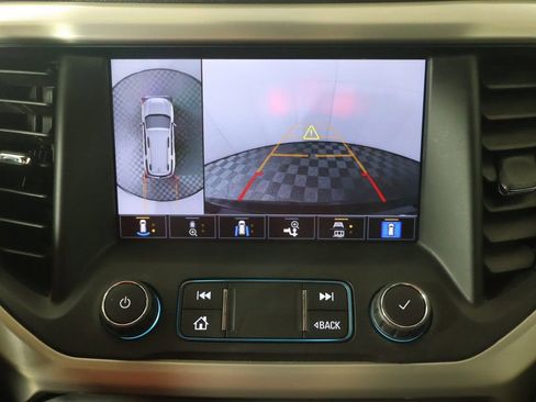 Used 2021 GMC Acadia Denali w/ Denali Technology Package FWD image 53