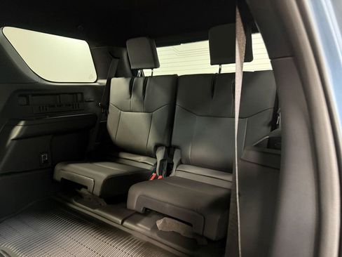 Used 2025 Toyota 4Runner Limited w/ Tow Technology Package image 49