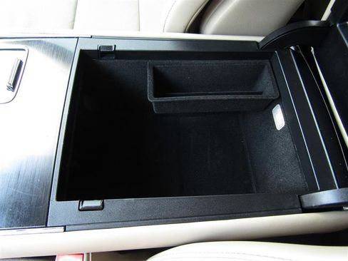 Used 2020 Lincoln Aviator Reserve image 27