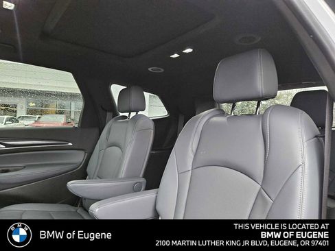 Used 2023 Buick Enclave Essence w/ Experience Buick Package AWD/4WD image 21