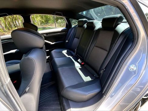Used 2022 Honda Accord Sport image 19