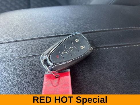 Used 2022 Chevrolet Blazer LT image 50