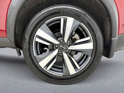 Used 2023 Nissan Rogue SL w/ SL Premium Package image 27