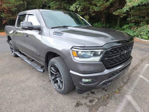 Used 2023 RAM 1500 Big Horn AWD/4WD image 3