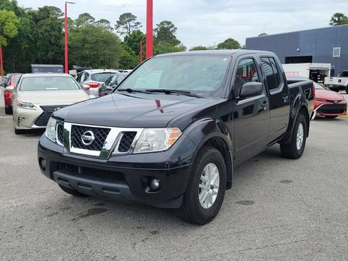 Used 2020 Nissan Frontier SV RWD image 5