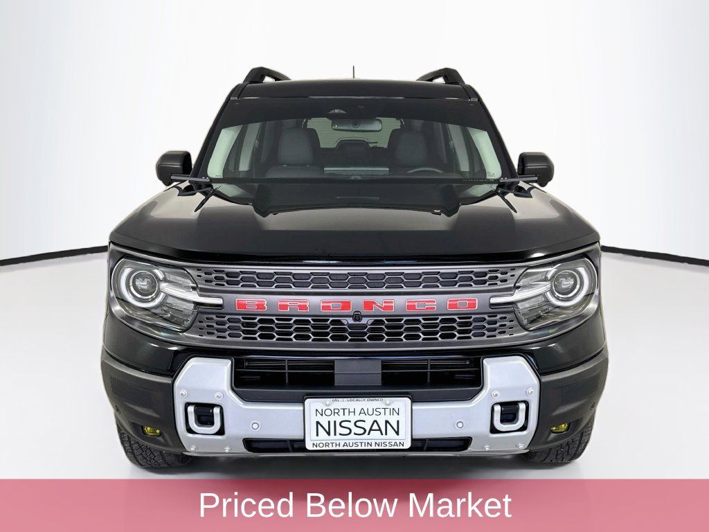 Used 2025 Ford Bronco Sport Badlands AWD/4WD image 2