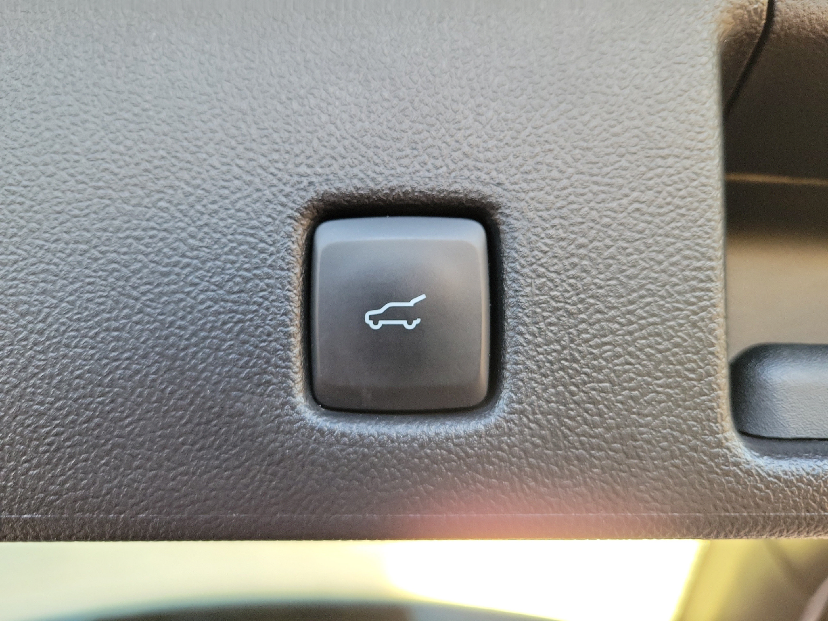 Used 2023 Ford Escape Active AWD/4WD image 12