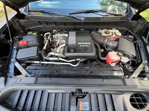 Used 2023 Chevrolet Silverado 1500 LTZ w/ LTZ Premium Package AWD/4WD image 47