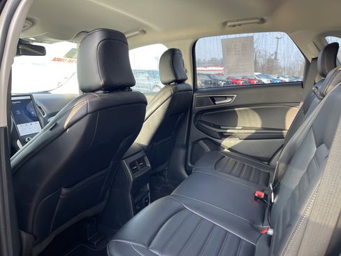 Certified 2023 Ford Edge SEL w/ Convenience Package image 11
