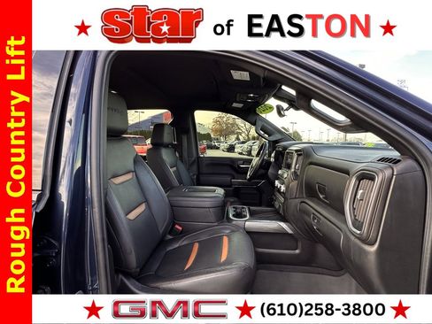 Used 2020 GMC Sierra 2500 AT4 w/ AT4 Premium Package image 9