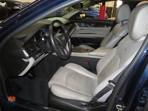 Used 2017 Cadillac CT6 Luxury AWD/4WD image 3
