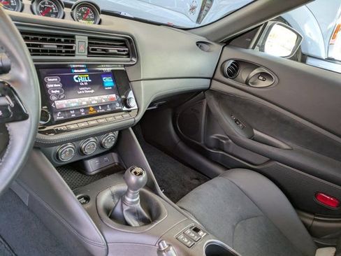 Used 2025 Nissan Z Performance w/ Floor Mat Package image 17