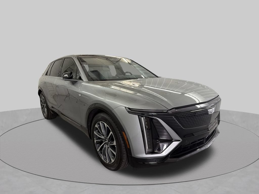 Certified 2024 Cadillac Lyriq Sport RWD image 18