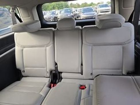 Used 2025 Ford Expedition Max Platinum w/ Driver's Package AWD/4WD image 15