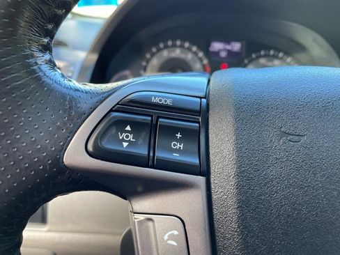 Used 2017 Honda Odyssey EX-L image 18