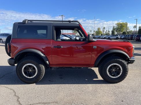 Used 2023 Ford Bronco Big Bend w/ Sasquatch Package image 6