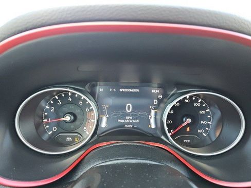 Used 2019 Jeep Compass Trailhawk image 25