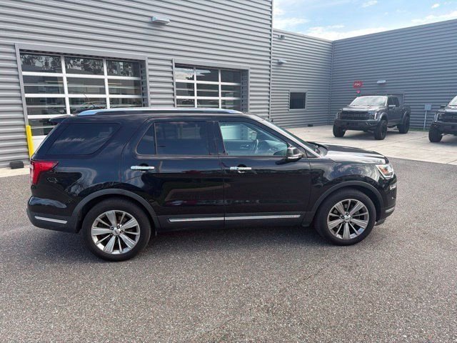 Used 2019 Ford Explorer Limited w/ Class III Trailer Tow Package FWD image 3