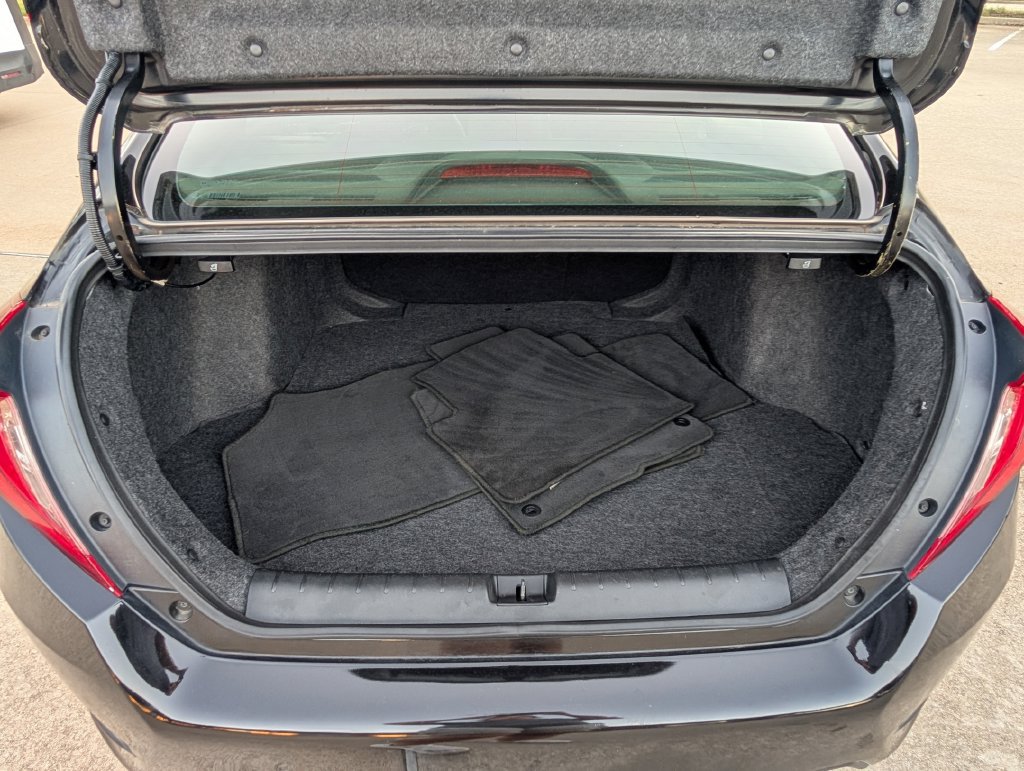 Used 2021 Honda Civic Sport image 18
