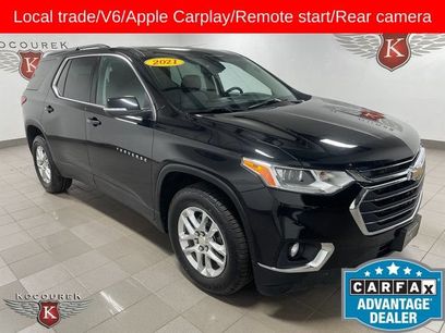 Used 2021 Chevrolet Traverse LT