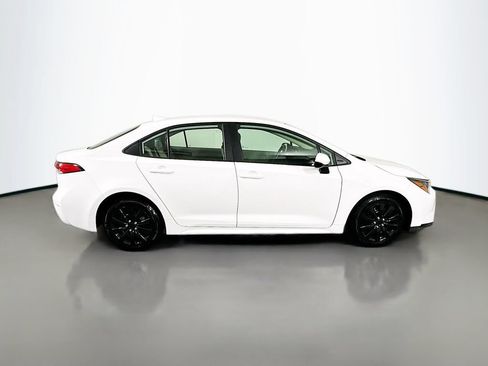 Certified 2024 Toyota Corolla LE FWD image 4