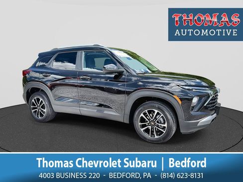 Used 2025 Chevrolet TrailBlazer LT AWD/4WD image 1
