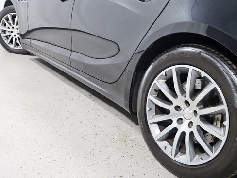 Used 2014 Maserati Ghibli S Q4 AWD/4WD image 12