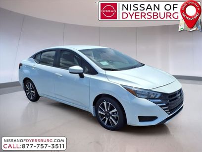 New 2025 Nissan Versa SV w/ Trunk Package