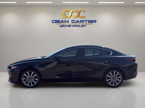 Used 2023 MAZDA MAZDA3 s FWD image 2