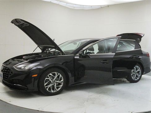 Used 2023 Hyundai Sonata SEL image 11