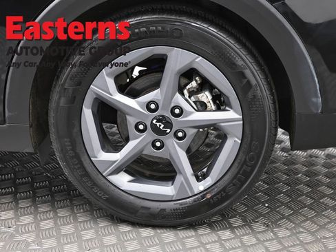 Used 2025 Kia K4 LXS image 33