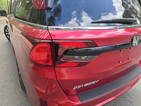 New 2026 Honda Odyssey EX-L image 37