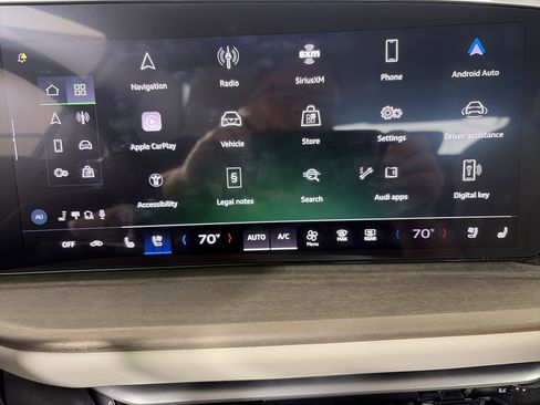 Used 2025 Audi Q5 Premium Plus w/ Premium Plus AWD/4WD image 18
