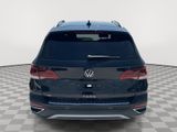 Used 2022 Volkswagen Taos SE image 5