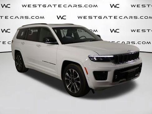 Used 2023 Jeep Grand Cherokee L Overland w/ Luxury Tech Group IV AWD/4WD image 59