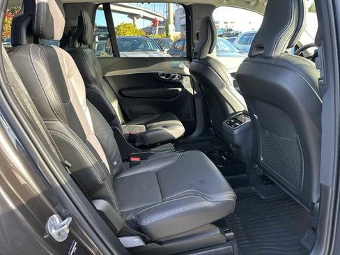 Used 2025 Volvo XC90 B6 Ultra w/ Protection Package image 20