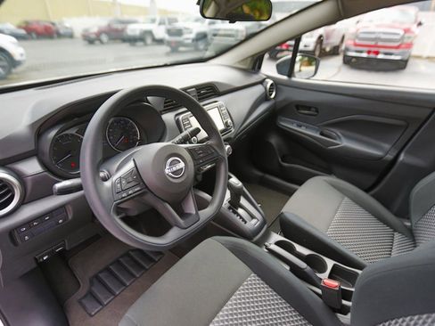 Used 2024 Nissan Versa S w/ S Plus Package FWD image 4